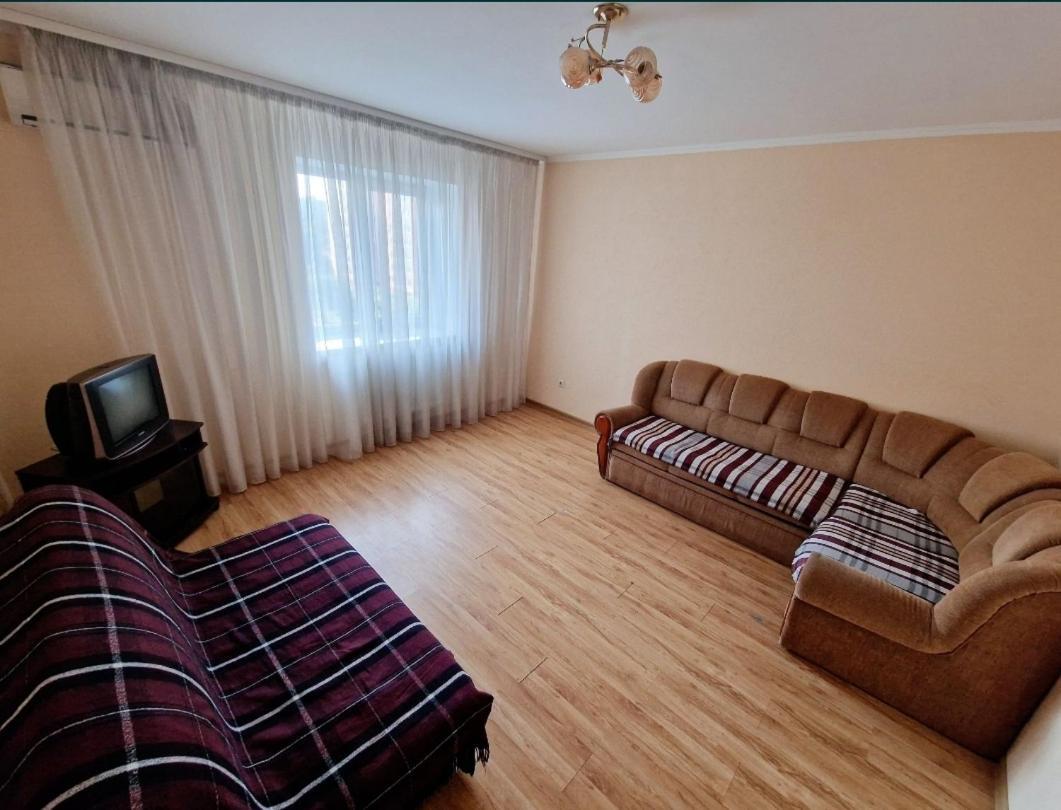 Apartment On Kravchuka, 11B Luck Kültér fotó