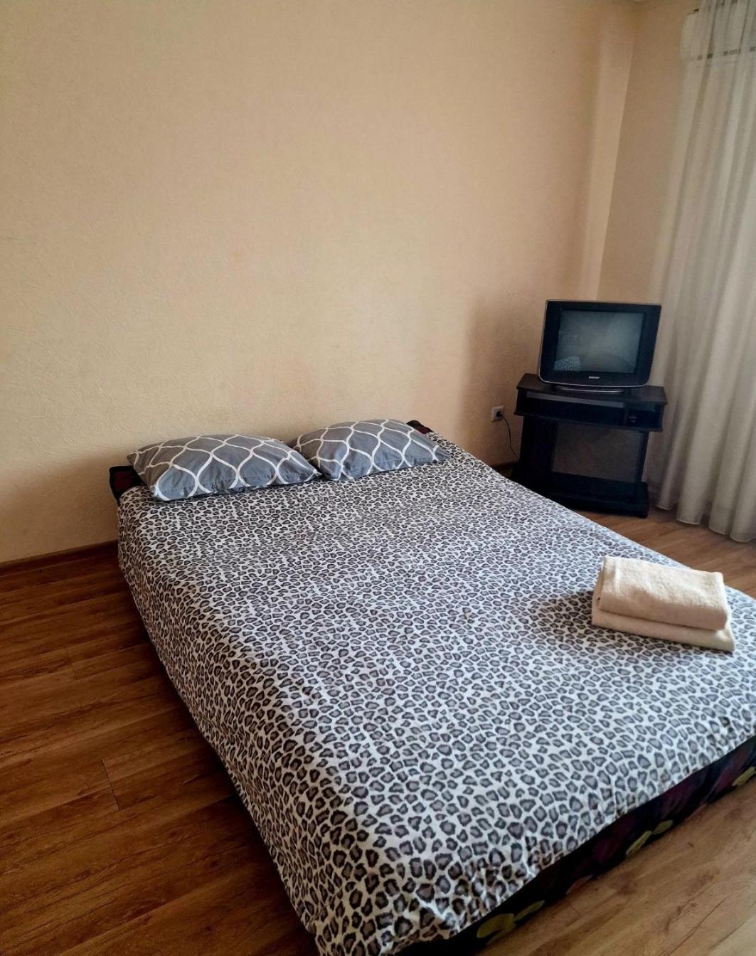 Apartment On Kravchuka, 11B Luck Kültér fotó