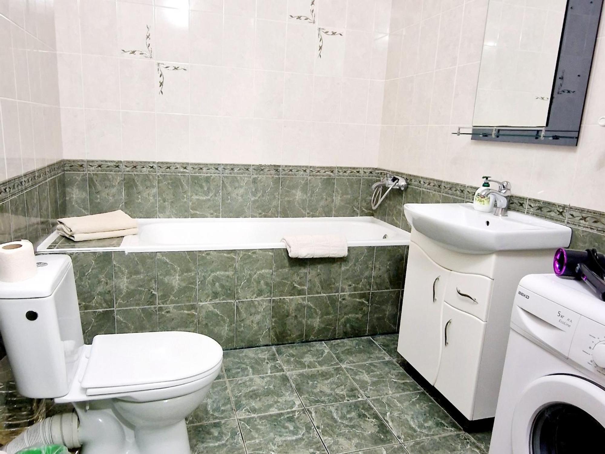 Apartment On Kravchuka, 11B Luck Kültér fotó